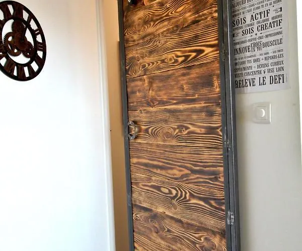 De Porticcio, Youyoube Appartement